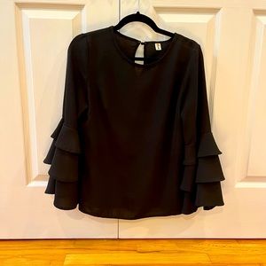 black flutter sleeve top